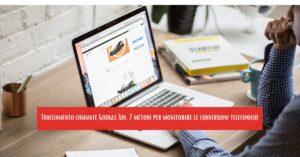 Computer sul tavolo mentre sto cercando di fare Google Ads